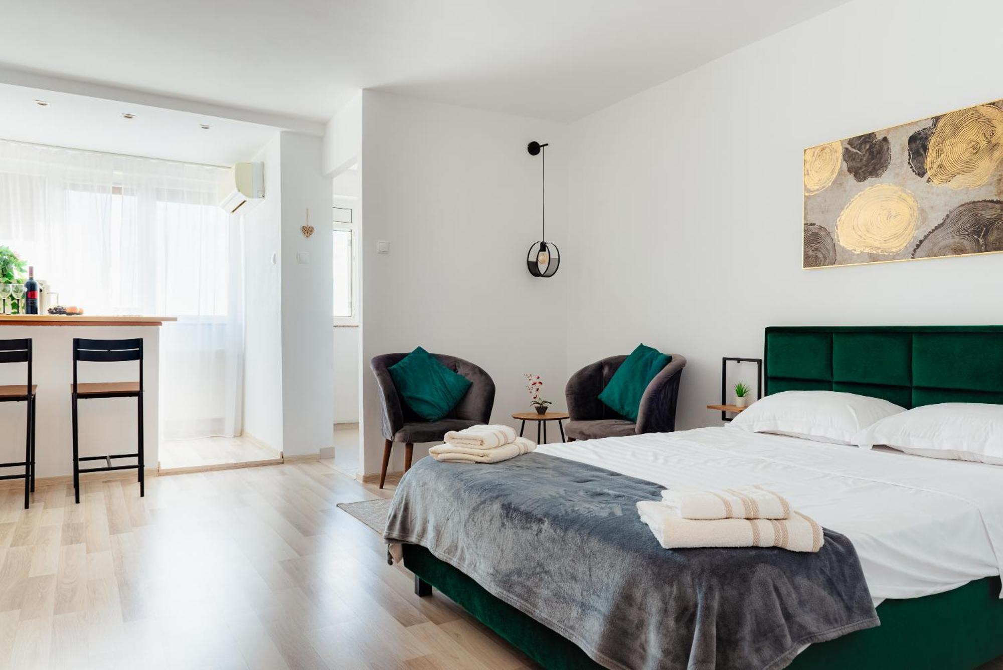 Premium Next To National Arena & Park Appartement